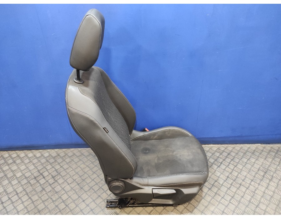 Recambio de juego asientos completo para opel corsa f corsa f referencia OEM IAM   