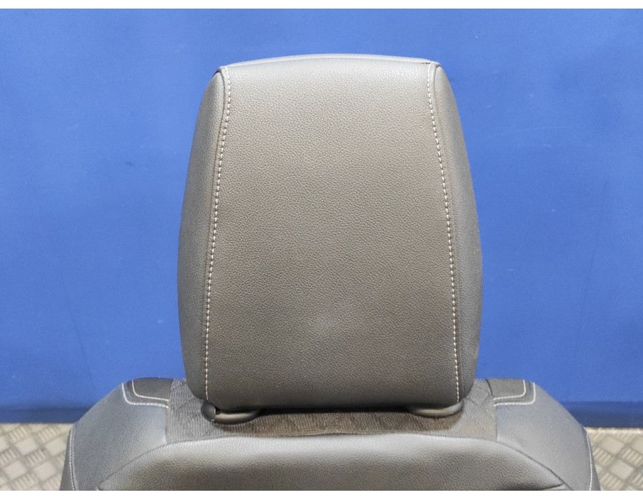 Recambio de juego asientos completo para opel corsa f corsa f referencia OEM IAM   