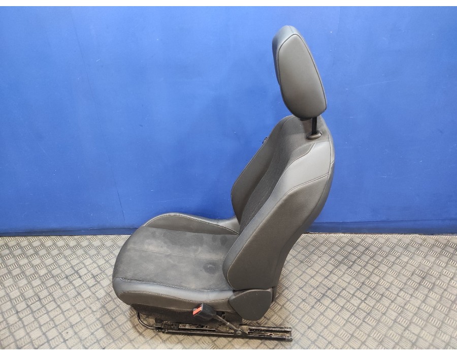 Recambio de juego asientos completo para opel corsa f corsa f referencia OEM IAM   