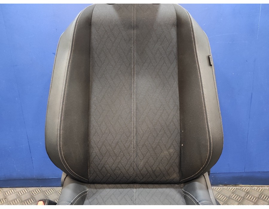 Recambio de juego asientos completo para opel corsa f corsa f referencia OEM IAM   