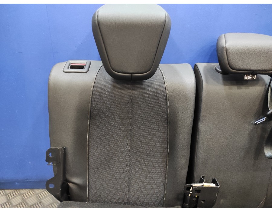 Recambio de juego asientos completo para opel corsa f corsa f referencia OEM IAM   
