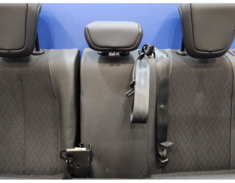 Recambio de juego asientos completo para opel corsa f corsa f referencia OEM IAM   
