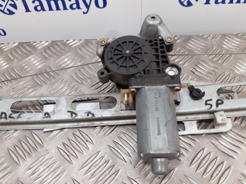 Recambio de elevalunas delantero derecho para mercedes-benz clase a (w168) 1.6 cat referencia OEM IAM 0130821672  