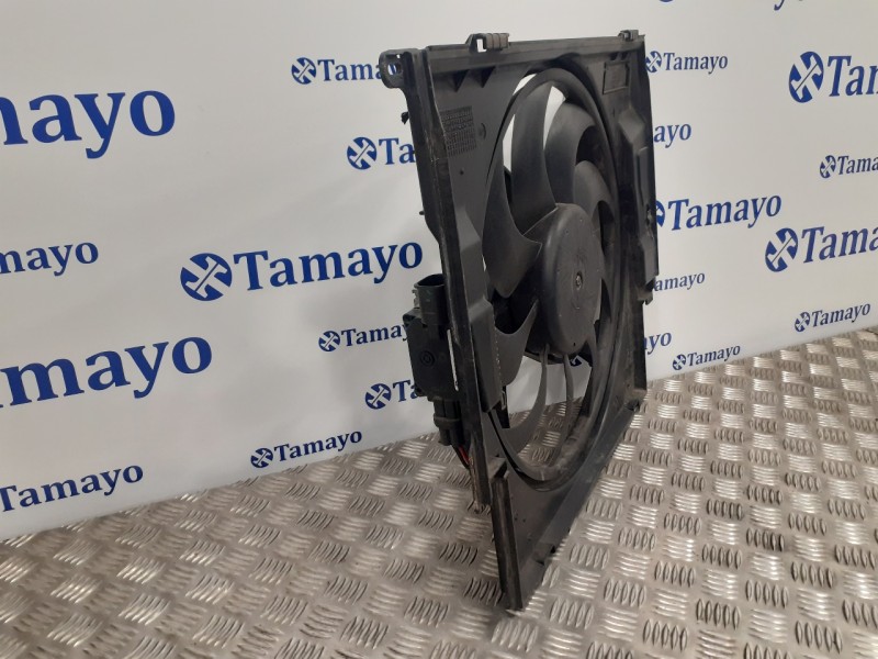 Recambio de electroventilador para bmw serie 3 lim. (f30) referencia OEM IAM 7640508  