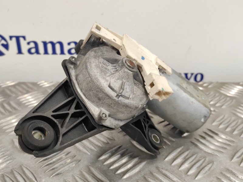 Recambio de motor limpia trasero para renault clio iii 2.0 16v cat referencia OEM IAM 8200311486  53026312