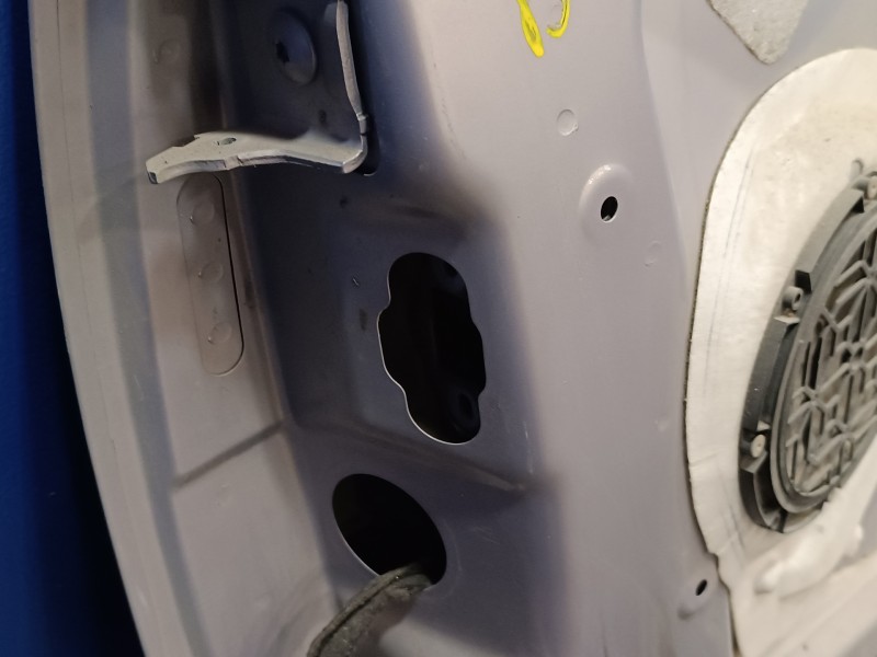 Recambio de puerta delantera derecha para citroën c2 referencia OEM IAM   