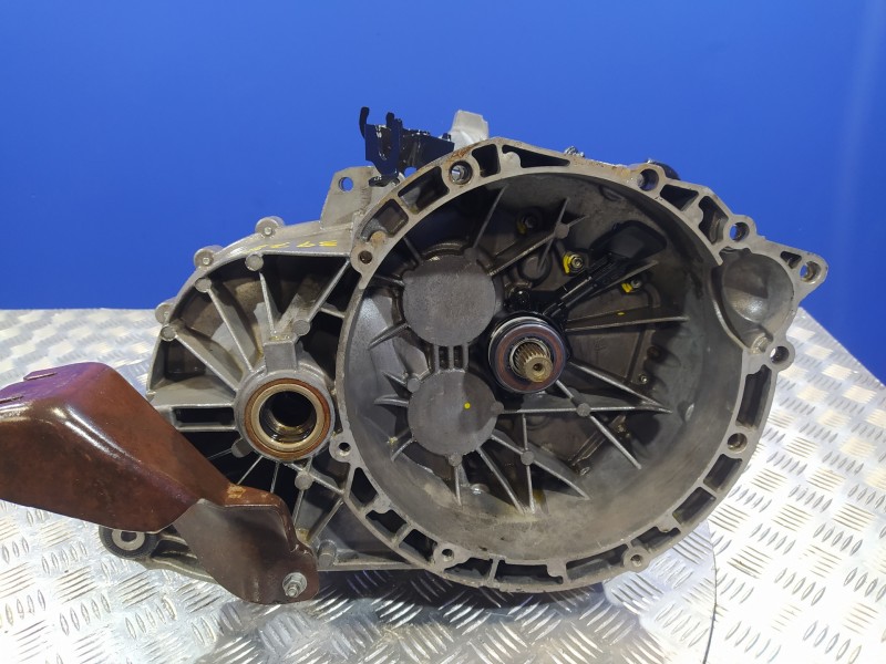 Recambio de caja cambios para ford focus sportbreak (cap) 2.0 tdci cat referencia OEM IAM 4M5R7002CE  