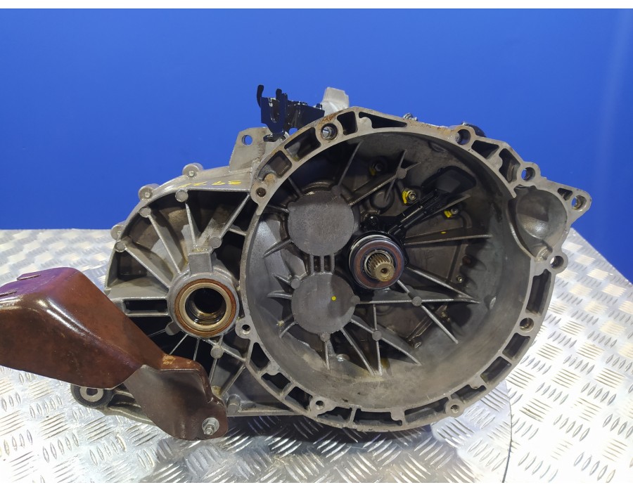 Recambio de caja cambios para ford focus sportbreak (cap) 2.0 tdci cat referencia OEM IAM 4M5R7002CE  