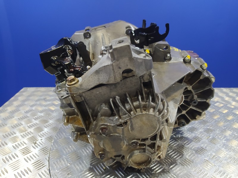 Recambio de caja cambios para ford focus sportbreak (cap) 2.0 tdci cat referencia OEM IAM 4M5R7002CE  