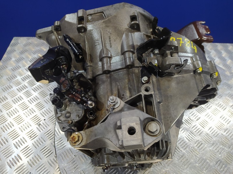 Recambio de caja cambios para ford focus sportbreak (cap) 2.0 tdci cat referencia OEM IAM 4M5R7002CE  