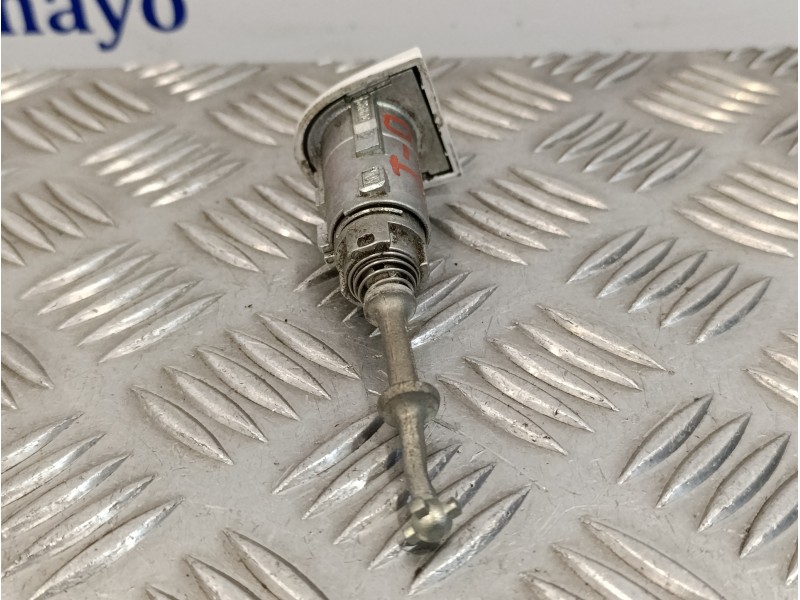 Recambio de bombin puerta delantera izquierda para renault megane iii berlina 5 p 1.2 16v referencia OEM IAM   