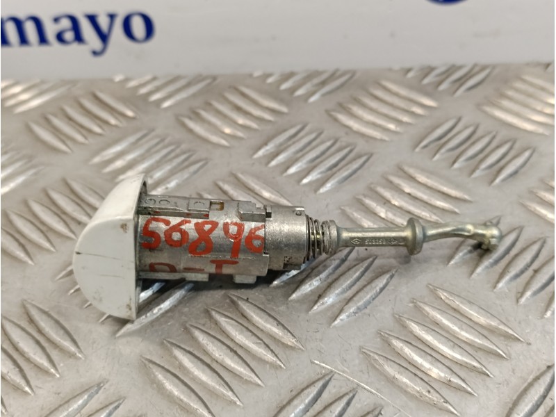 Recambio de bombin puerta delantera izquierda para renault megane iii berlina 5 p 1.2 16v referencia OEM IAM   