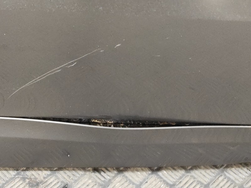 Recambio de puerta delantera derecha para renault scenic iii 1.5 dci diesel fap referencia OEM IAM   