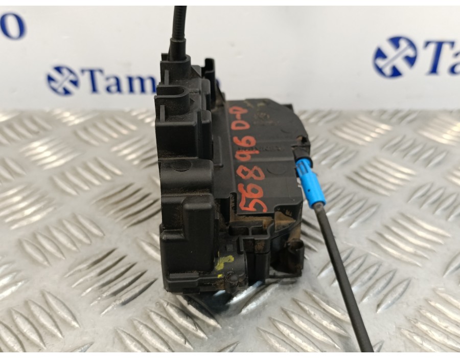 Recambio de cerradura puerta delantera derecha para renault megane iii berlina 5 p 1.2 16v referencia OEM IAM   