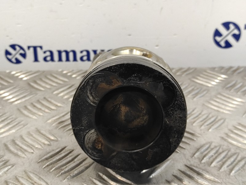 Recambio de biela para renault scenic iii 1.6 dci diesel fap referencia OEM IAM R9M  