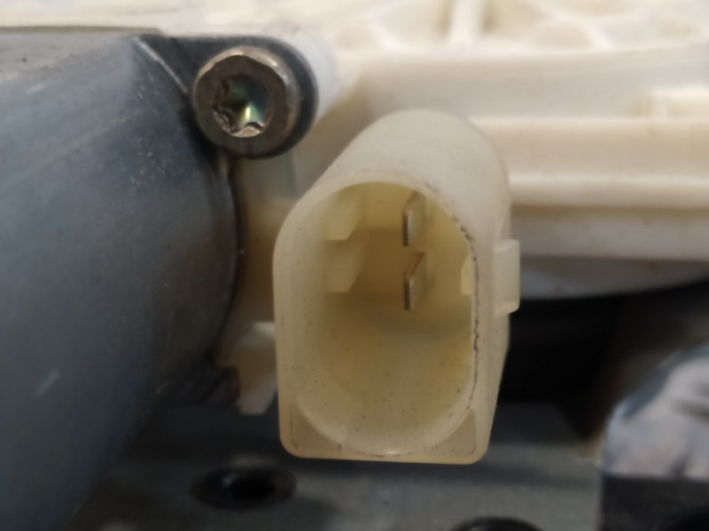 Recambio de elevalunas delantero izquierdo para mercedes-benz clase a (w168) 140 (168.031) referencia OEM IAM A1688203742  