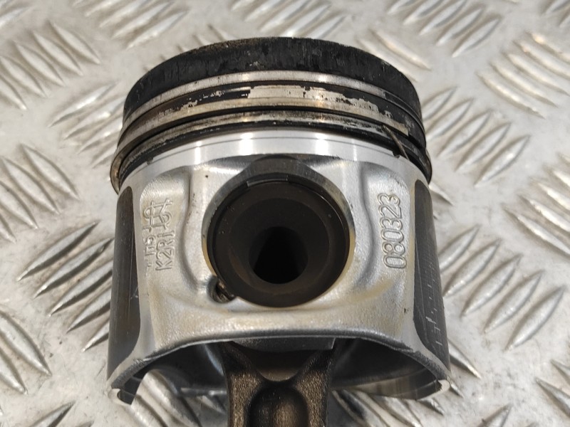 Recambio de biela para renault scenic iii 1.6 dci diesel fap referencia OEM IAM R9M  