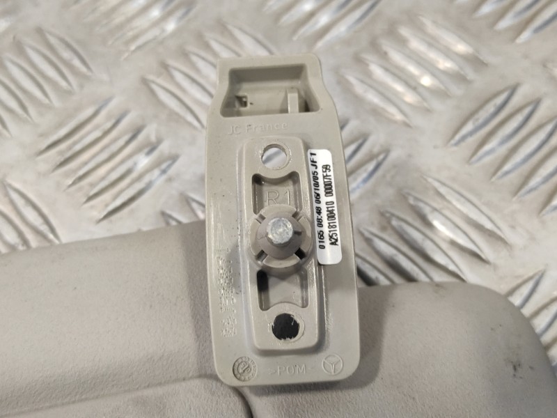 Recambio de parasol derecho para mercedes-benz clase r (w251) 3.0 cdi cat referencia OEM IAM A2518100410  