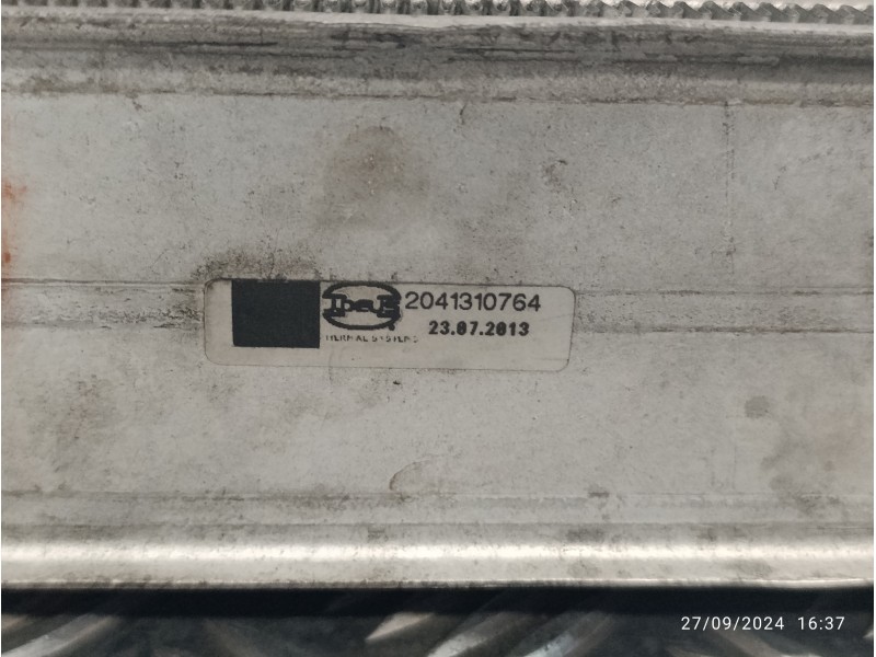 Recambio de intercooler para toyota auris 1.4 turbodiesel cat referencia OEM IAM JD1271004210  