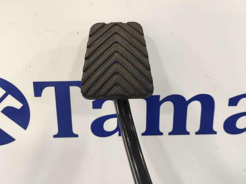 Recambio de pedal embrague para hyundai i20 active 1.0 tgdi cat referencia OEM IAM 32802C8400  93840B2100