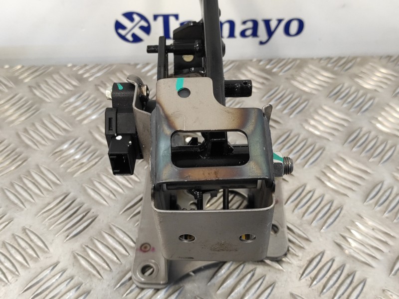Recambio de pedal embrague para hyundai i20 active 1.0 tgdi cat referencia OEM IAM 32802C8400  93840B2100