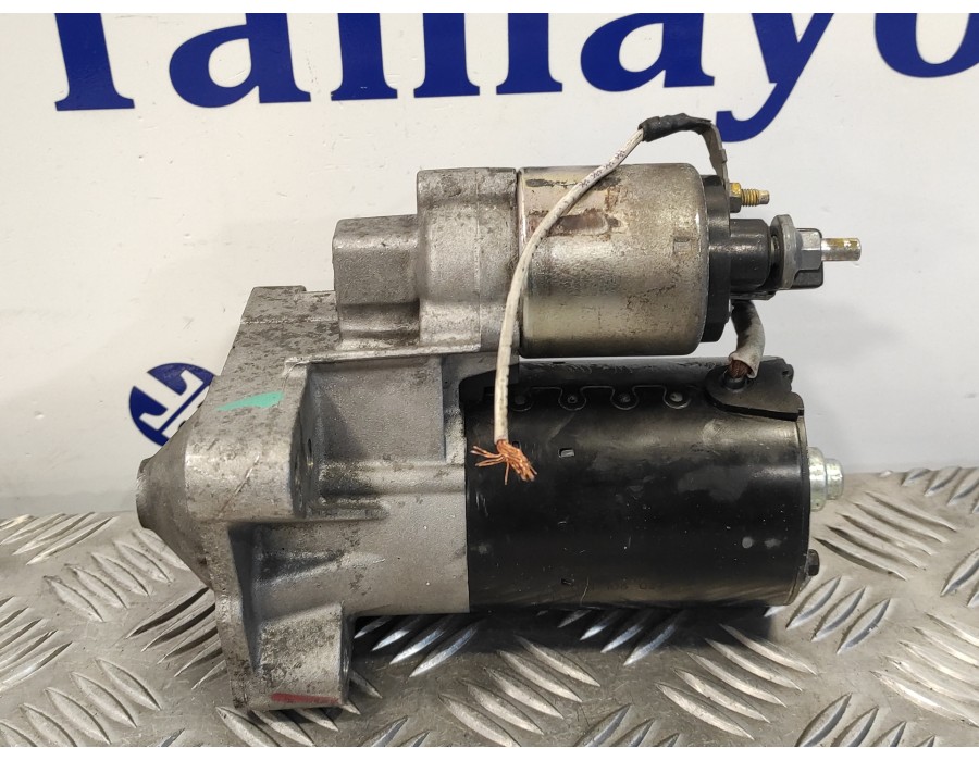 Recambio de motor arranque para renault clio iii 2.0 16v cat referencia OEM IAM 0001106024 20070607 8200724810A