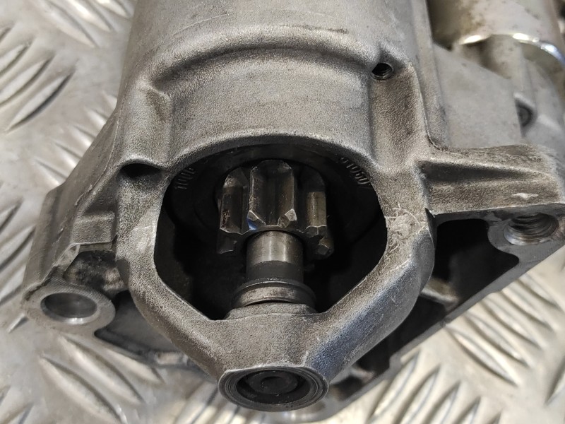 Recambio de motor arranque para renault clio iii 2.0 16v cat referencia OEM IAM 0001106024 20070607 8200724810A