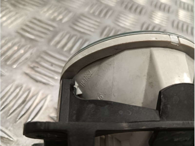 Recambio de faro antiniebla derecho para peugeot 2008 (--.2013) 1.2 12v e-thp referencia OEM IAM 11417682  