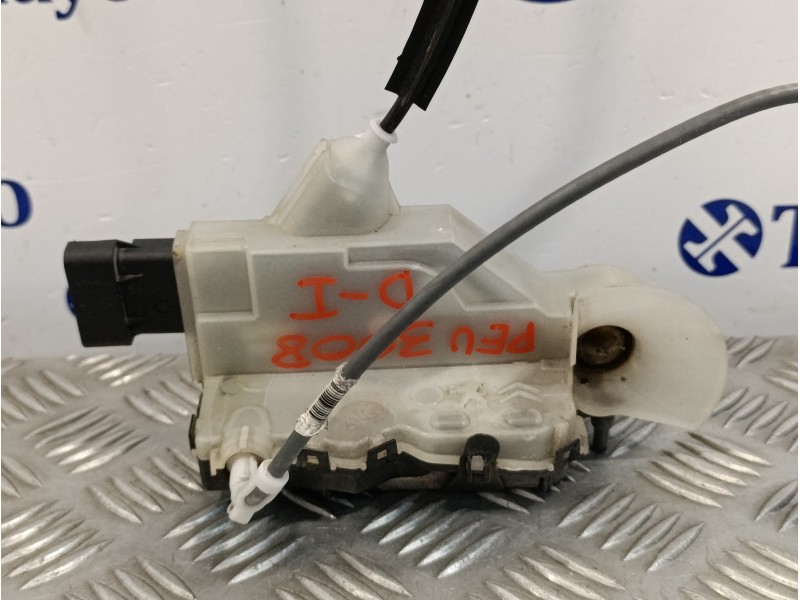 Recambio de cerradura puerta delantera izquierda para peugeot 3008 1.6 blue-hdi fap referencia OEM IAM 16942676  