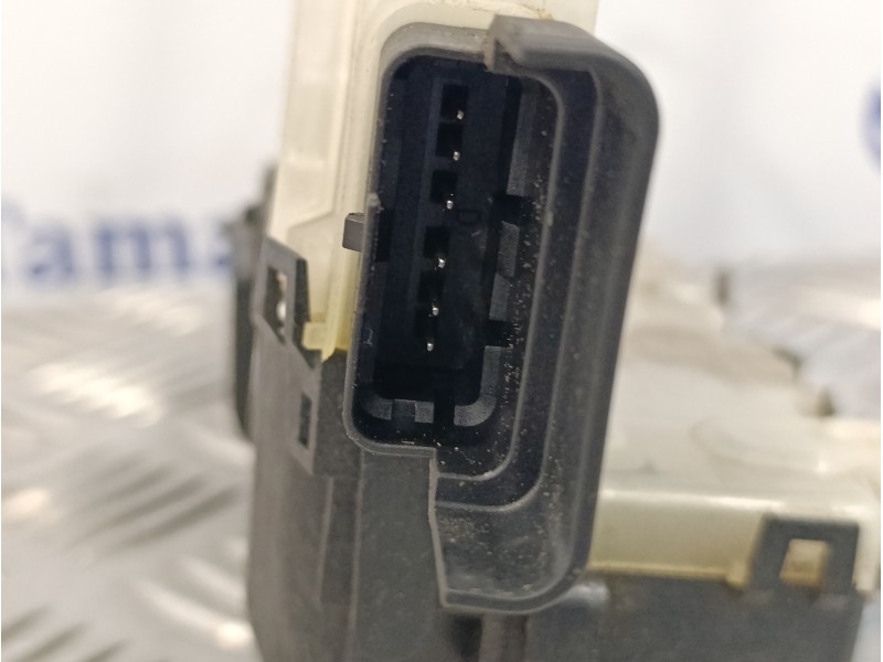 Recambio de cerradura puerta delantera izquierda para peugeot 3008 1.6 blue-hdi fap referencia OEM IAM 16942676  