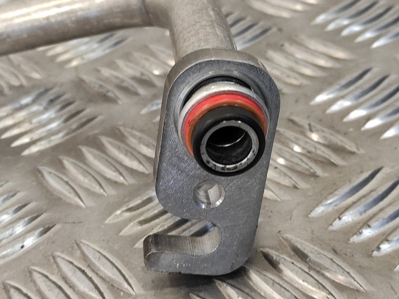 Recambio de tubos aire acondicionado para mercedes-benz clase r (w251) 3.0 cdi cat referencia OEM IAM A2518300315  