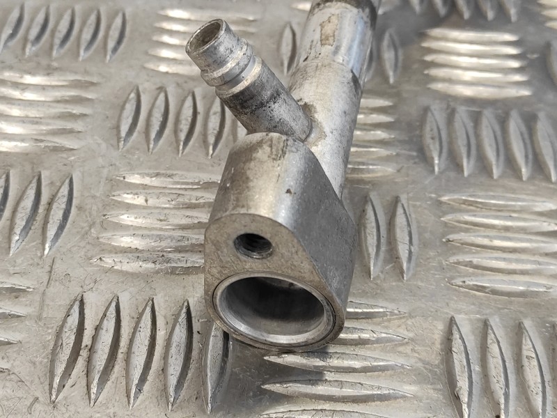 Recambio de tubos aire acondicionado para mercedes-benz clase r (w251) 3.0 cdi cat referencia OEM IAM A2518300315  