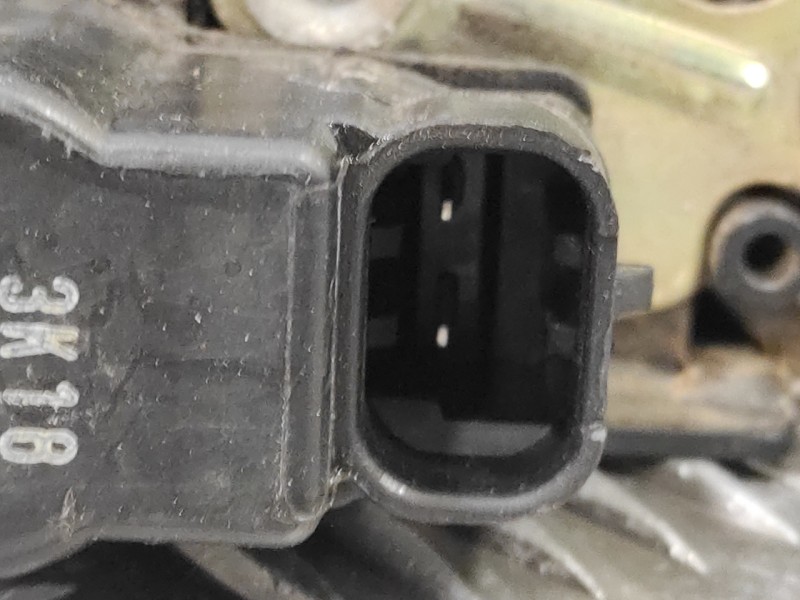 Recambio de cerradura puerta delantera izquierda para daewoo kalos 1.4 cat referencia OEM IAM   