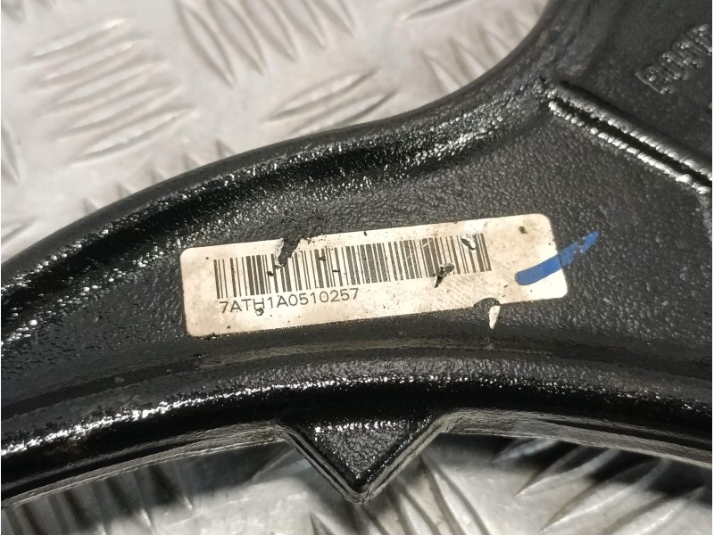 Recambio de brazo suspension inferior delantero derecho para peugeot expert furgon referencia OEM IAM   