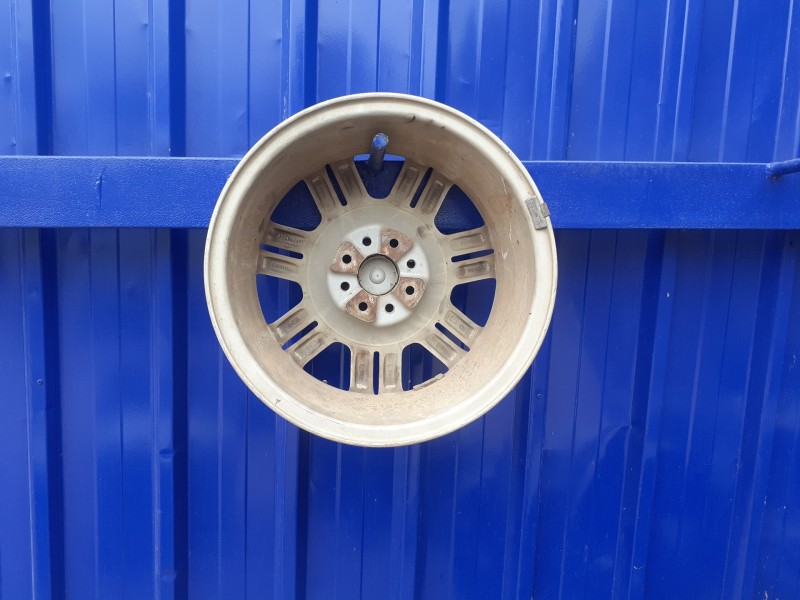 Recambio de llanta para fiat idea (135) 1.3 jtd cat referencia OEM IAM 46847691  