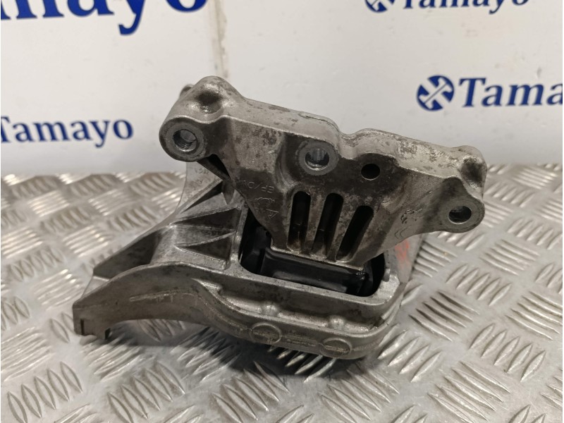 Recambio de soporte motor para toyota proace referencia OEM IAM 4A103720  