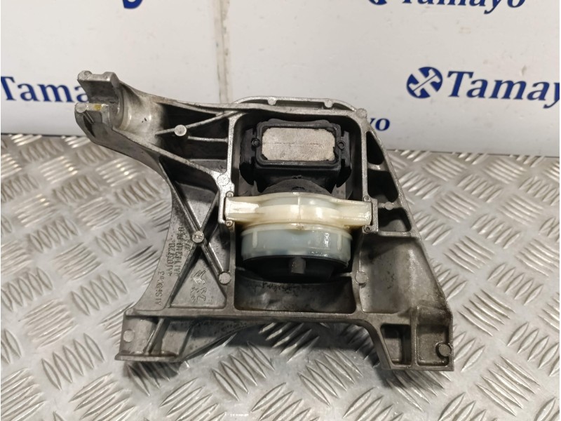 Recambio de soporte motor para toyota proace referencia OEM IAM 4A103720  