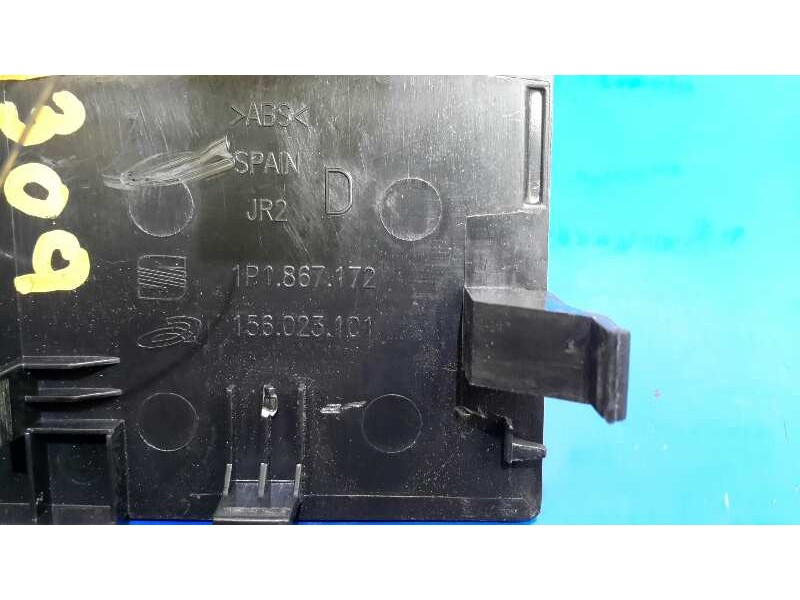 Recambio de mando elevalunas delantero derecho para seat leon (1p1) 2.0 tdi referencia OEM IAM 7L69598558  