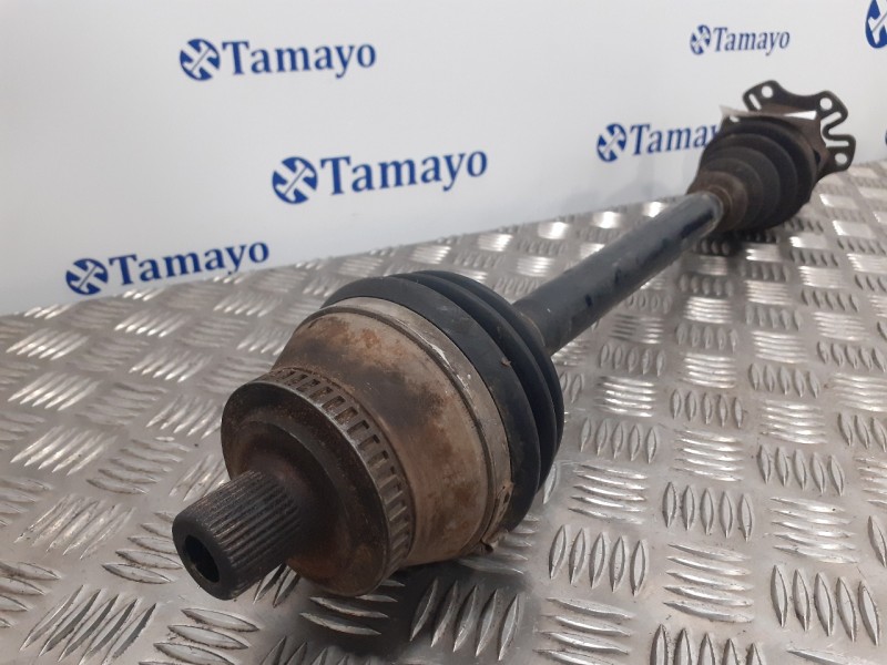 Recambio de transmision delantera derecha para audi a4 berlina (8e) referencia OEM IAM 8E0407272S  