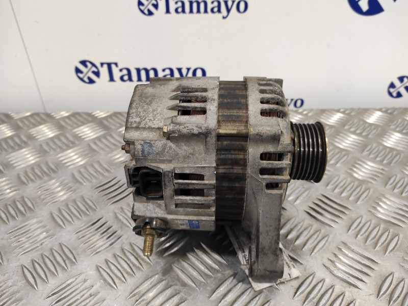 Recambio de alternador para nissan micra (k11) referencia OEM IAM 23100AP000  