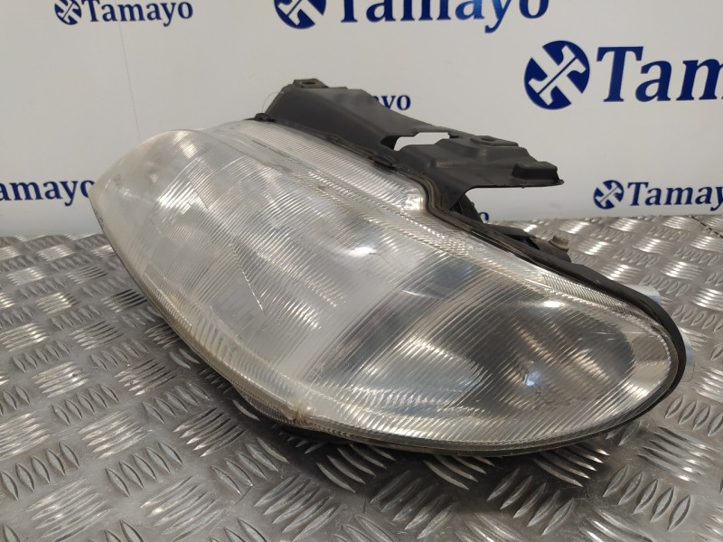 Recambio de faro izquierdo para citroën xsara berlina referencia OEM IAM   