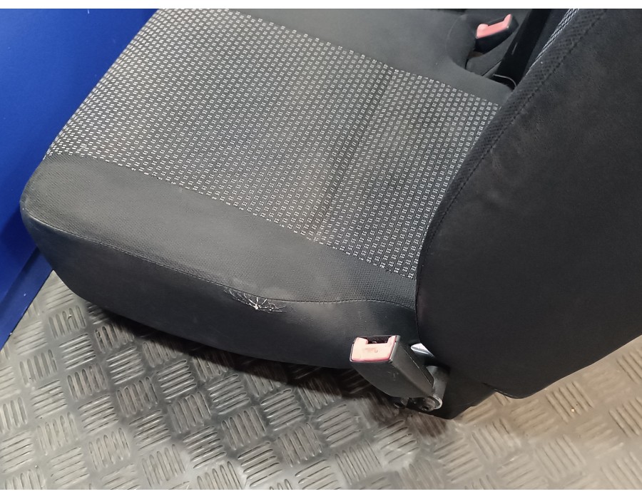 Recambio de asiento delantero derecho para mercedes-benz sprinter ii james cook (906) 3.0 cdi referencia OEM IAM   