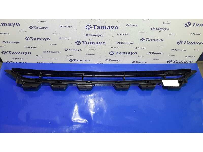 Recambio de rejilla paragolpes delantero para audi q3 (8ug) referencia OEM IAM 8U0807683D  
