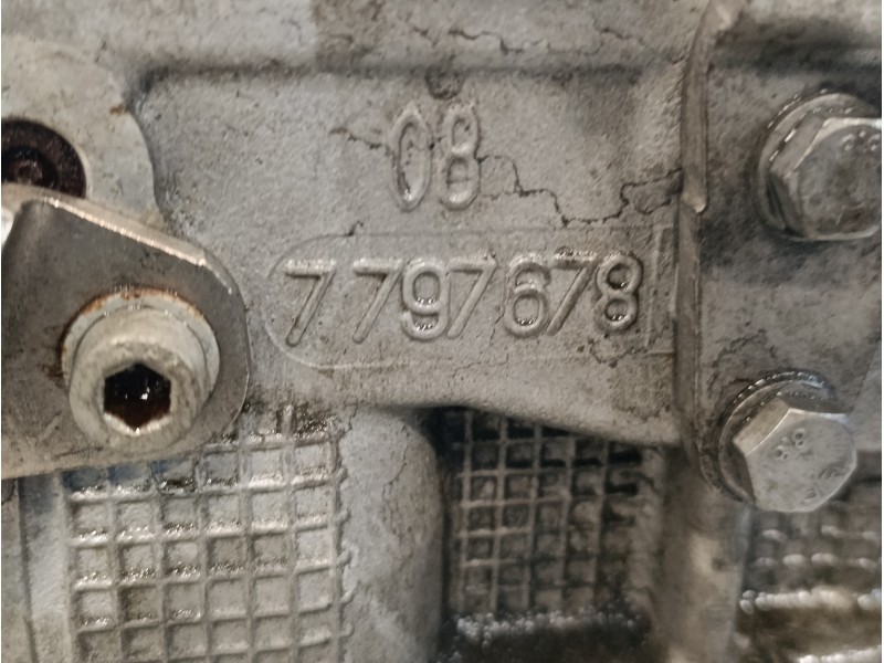 Recambio de culata para bmw x3 (e83) 2.0 turbodiesel cat referencia OEM IAM 77976780 778109802 781019607