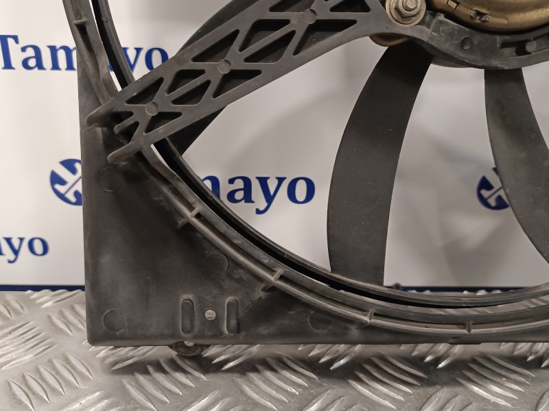 Recambio de electroventilador para renault twingo (co6) referencia OEM IAM 8200019575  