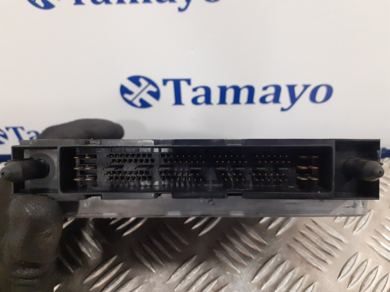 Recambio de centralita motor uce para volvo s70 berlina 2.4 cat referencia OEM IAM 09497544A  