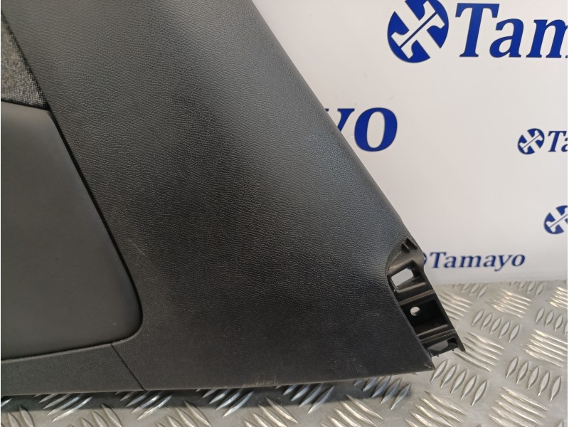 Recambio de guarnecido puerta trasera derecha para peugeot 3008 1.2 12v e-thp referencia OEM IAM 9810516277  