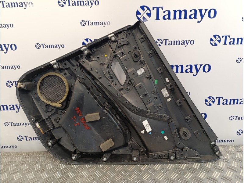 Recambio de guarnecido puerta trasera izquierda para peugeot 3008 1.2 12v e-thp referencia OEM IAM 9810516377  