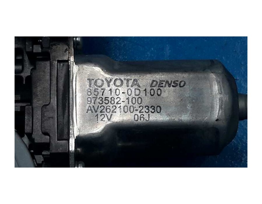 Recambio de elevalunas delantero derecho para toyota yaris (ksp9/scp9/nlp9) 1.3 cat referencia OEM IAM 857100D100  973582100
