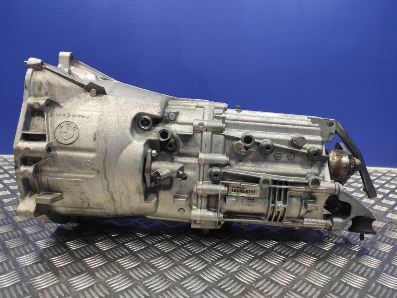 Recambio de caja cambios para bmw serie 3 berlina (e90) 318d referencia OEM IAM BEY 1069401018 1069401052